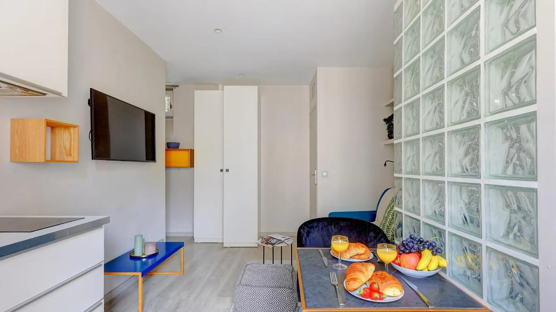 Eiffel Tower & 7Th Arrondissement - Cityapartmentstay Paris
